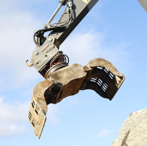 重機・建機・カスタマイズ・カスタム部品・アーム・取り付け部